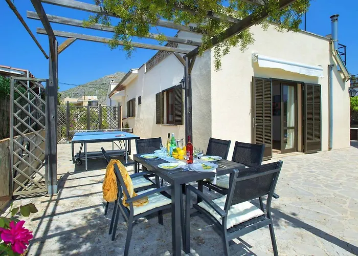 Tomeu By Sealand 포엔샤 항구